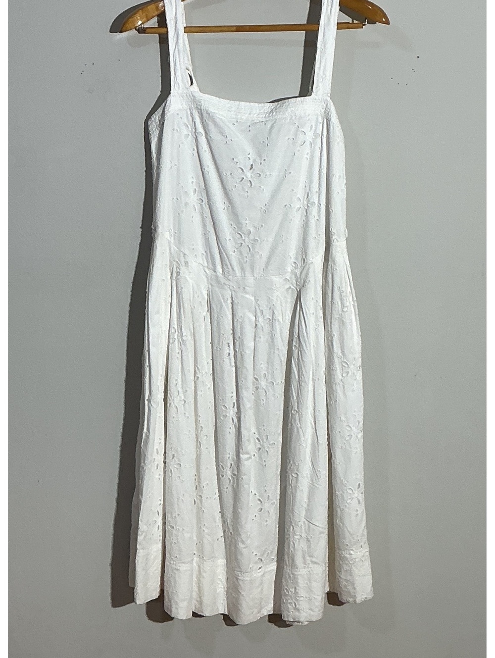 Free People White Eyelet “Primavera” Dress, sz M - Picture 3 of 11